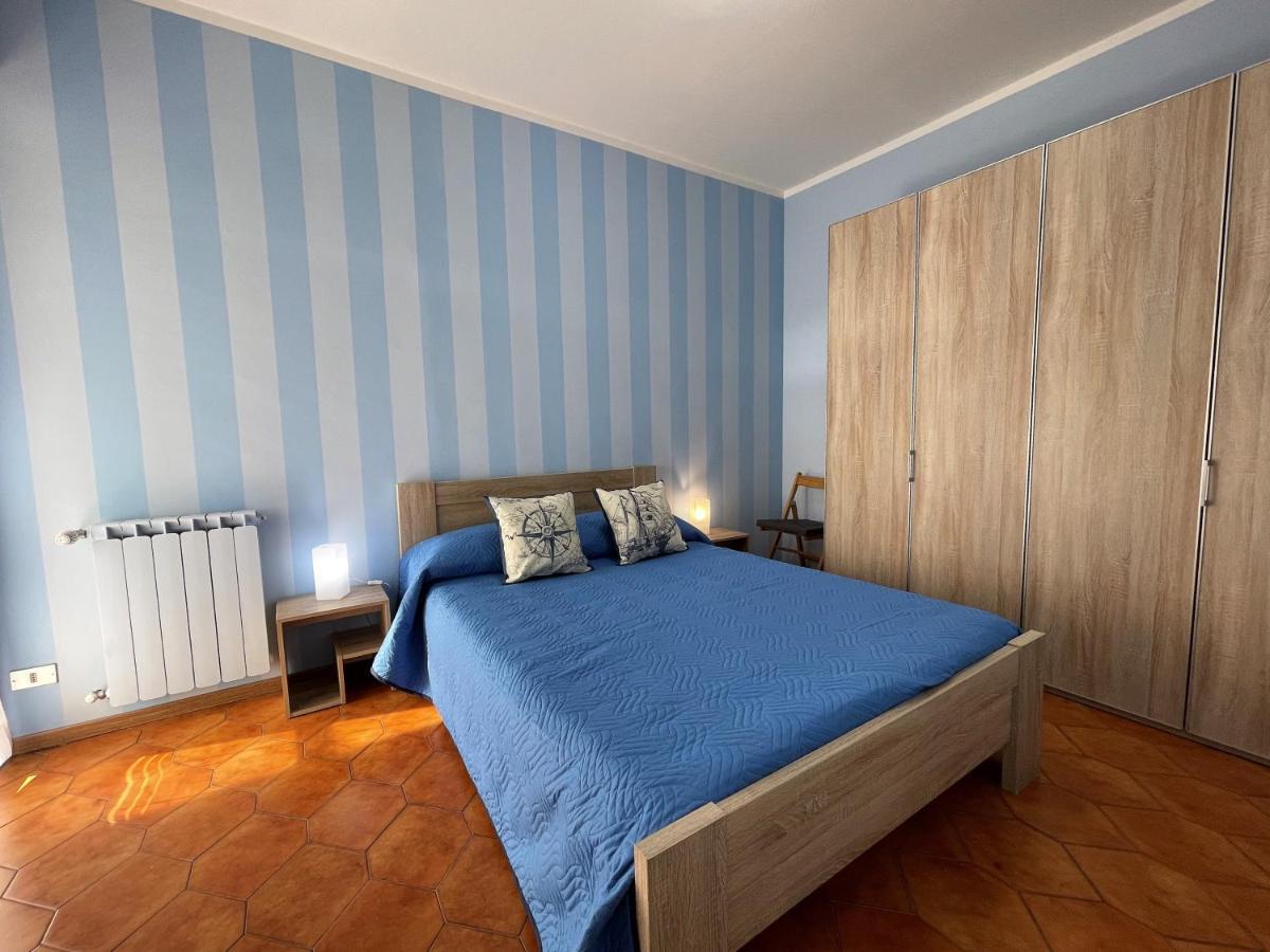Stefano'S Guests House: 2 Bedrooms & Parking In ヴィアレッジョ エクステリア 写真